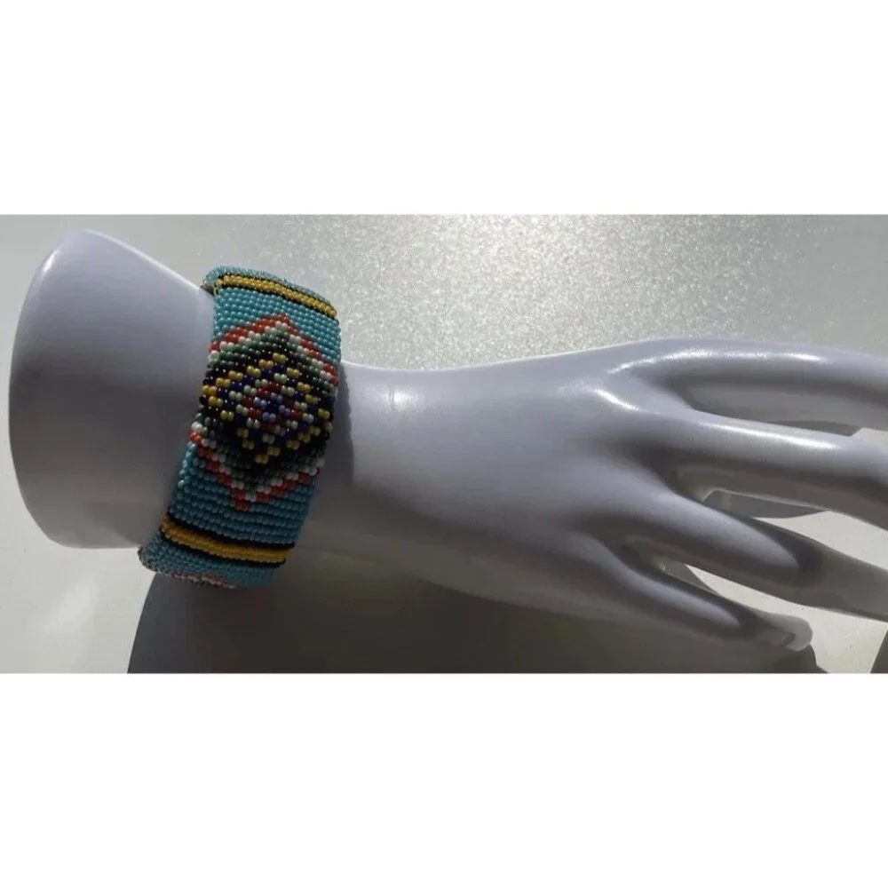 Vintage Handmade Navajo Indian Beaded Bracelet White Blue Red Yellow Sz 7.5”